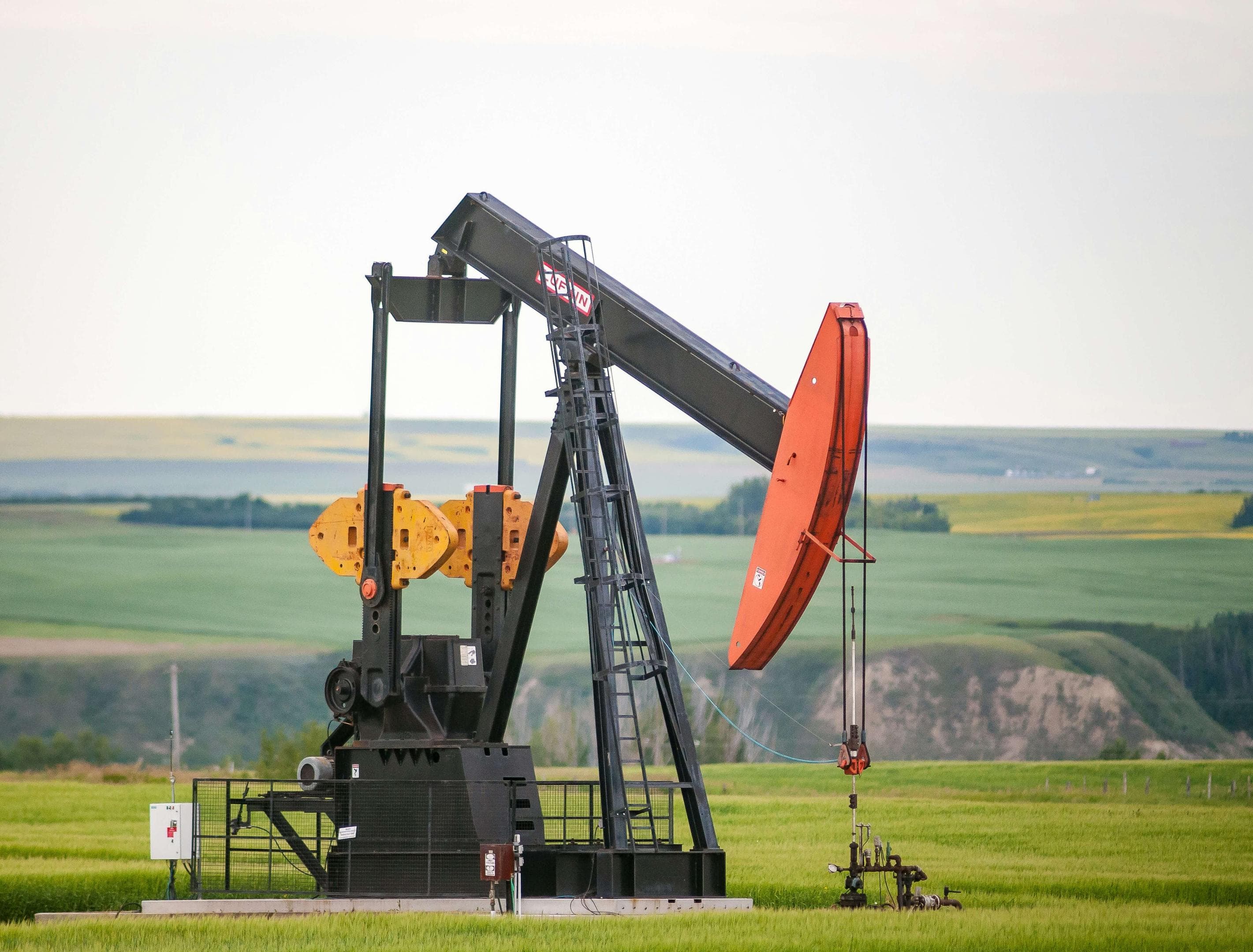 How to Sell Oil Royalties (and Get Fair Value for Your Mineral Rights)